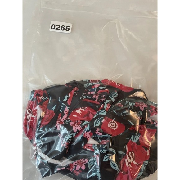 New Smismivo Womens Sz Small Tummy Control Halter One Piece Swimsuit Black - Picture 6 of 6